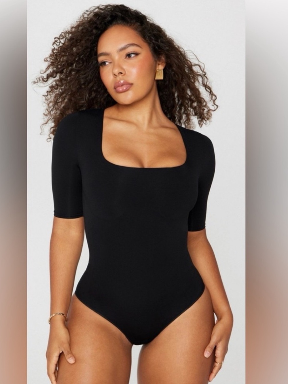 New Yitty Nearly Naked Shaping 3/4 Sleeve Square Neck Bodysuit Iconic Black M/L